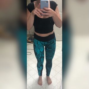 Nike XS dri fit spandex, used in great condition